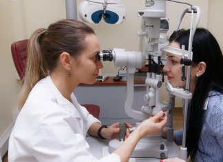 grupa anmar - wyposażenie gabinetu okulistycznego 3 - Pawel.jpg