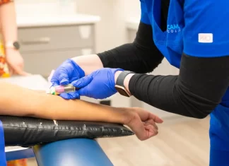 Kiedy warto oznaczyć przeciwciała anty-CCP IgG? lab-med.pl - 260-kiedy-warto-oznaczyc-przeciwciala-anty-ccp-igg.webp